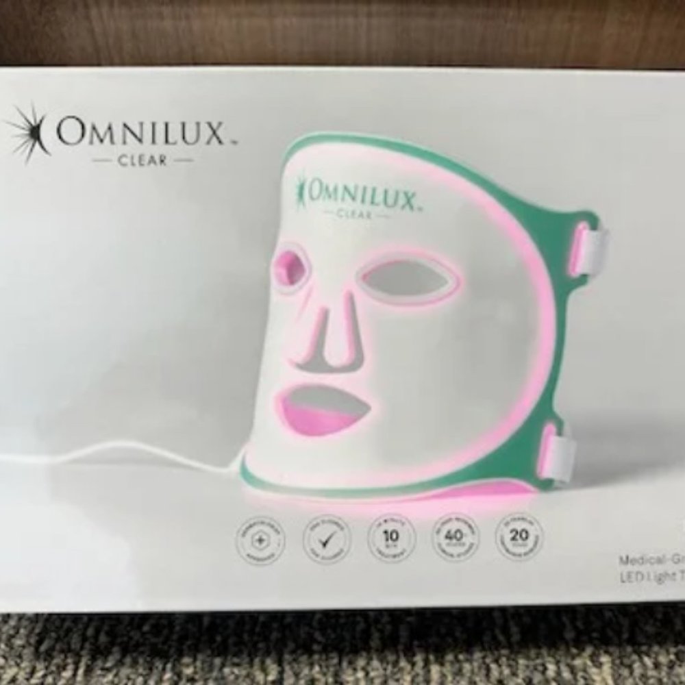 Omnilux Clear Mask